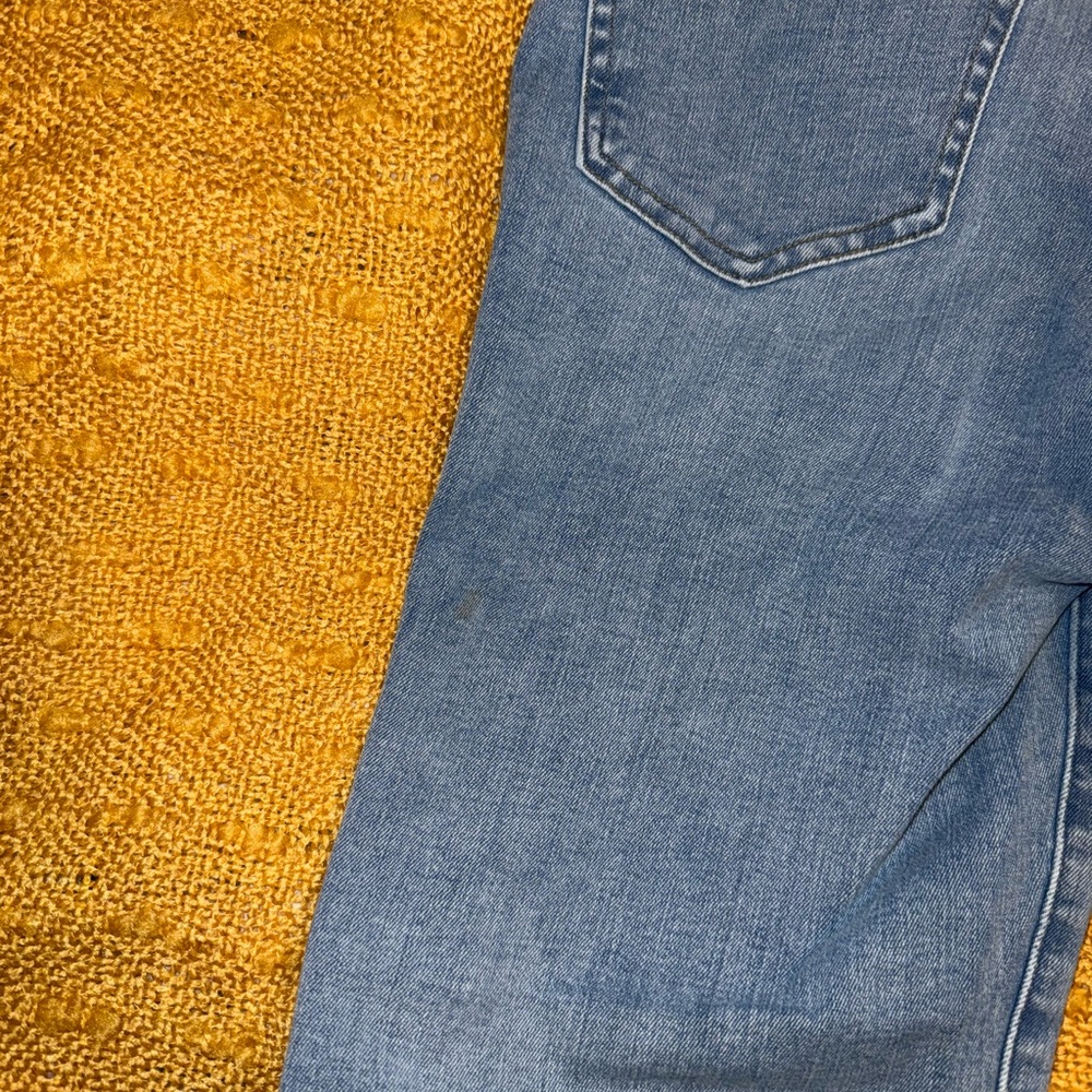 Express Women's Blue Jeans - Picture 4 of 7
